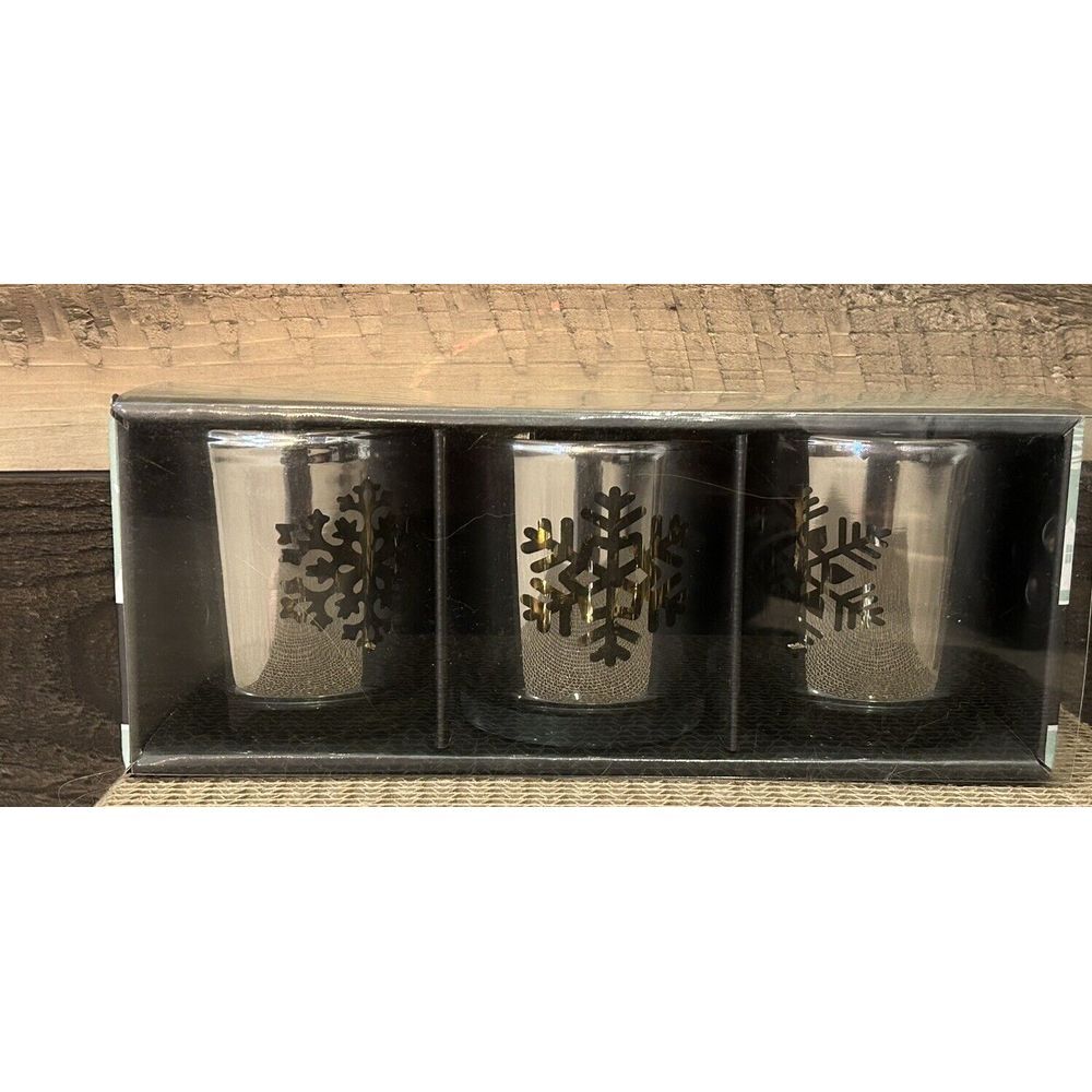 Kirkland's Set Of 3 Shiny Silver Snowflake Votive Holders For Candles NEW